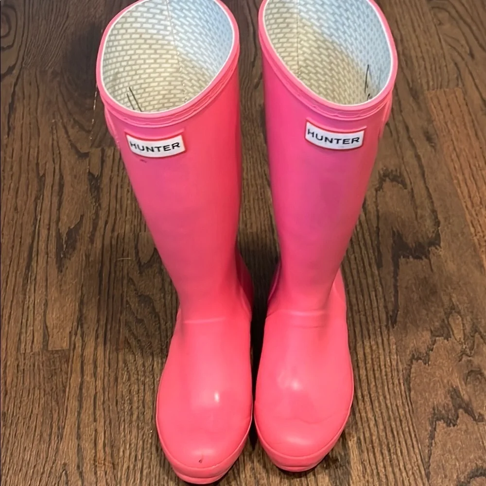 Hunter boots pink